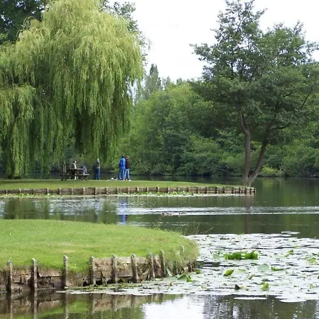 Appartement Calme Petite Maison Normande Au Coeur De Breteuil-sur-Iton