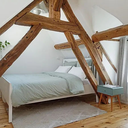 Calme Petite Maison Normande Au Coeur De Breteuil-sur-Iton